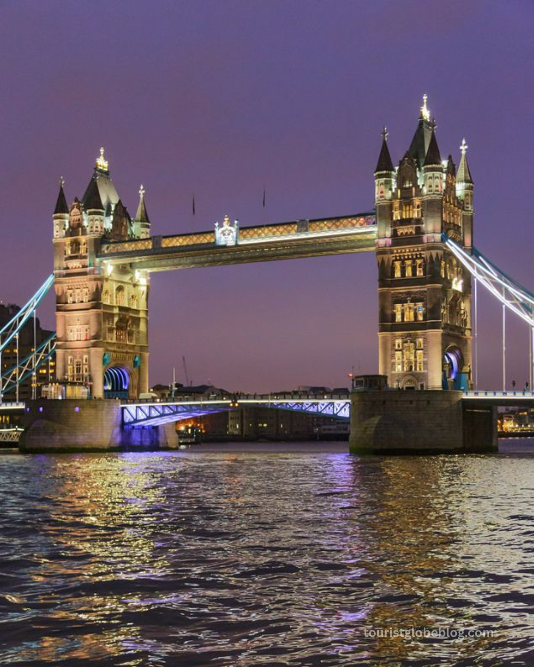 Tower Hill Reviews:  London’s Historic Gem