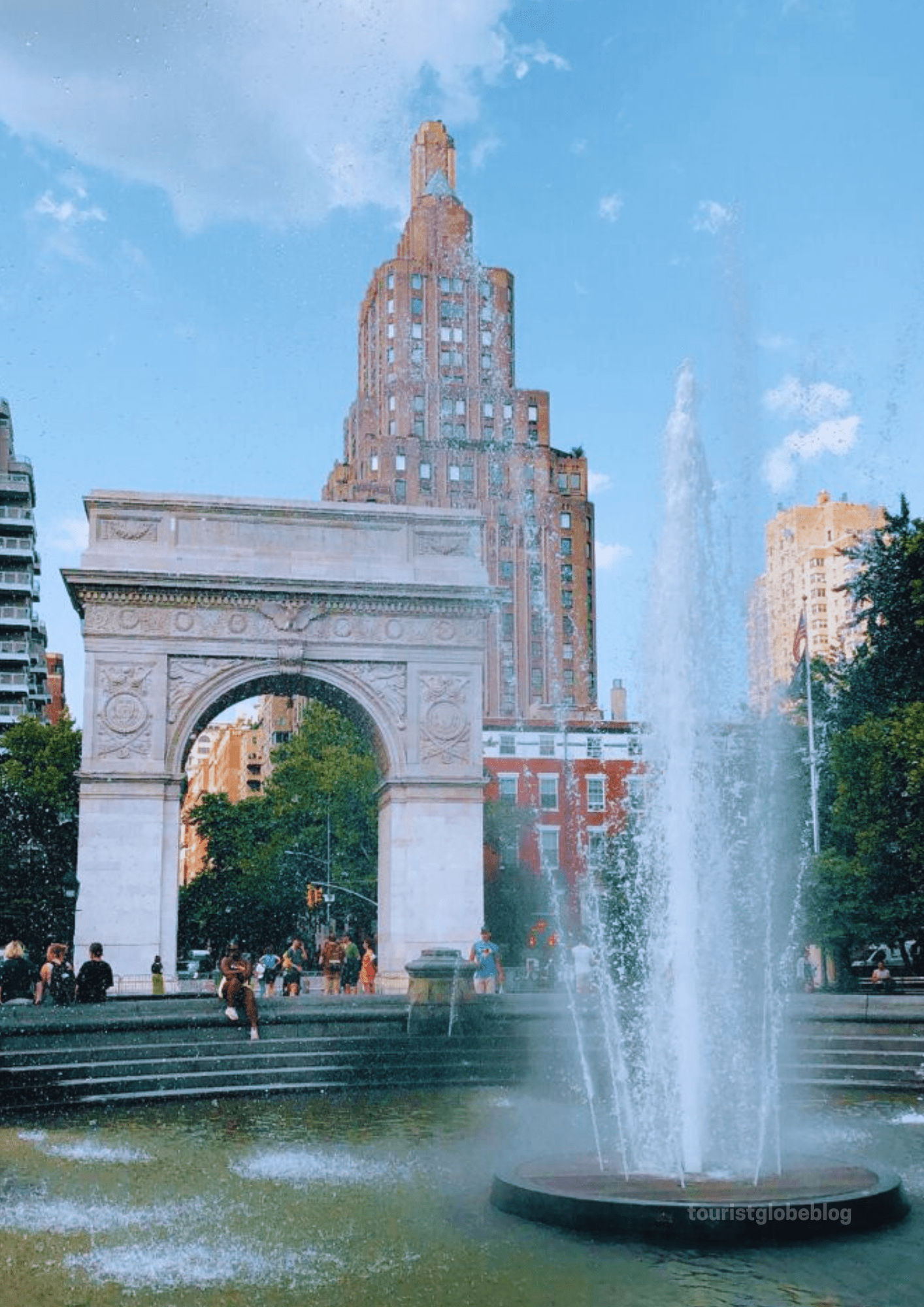 Washington Square Park Reviews: Trip to the World-Famous Park